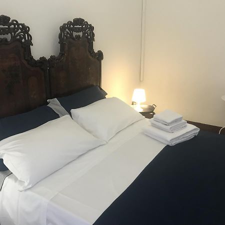 פלרמו Aragona Rooms מראה חיצוני תמונה