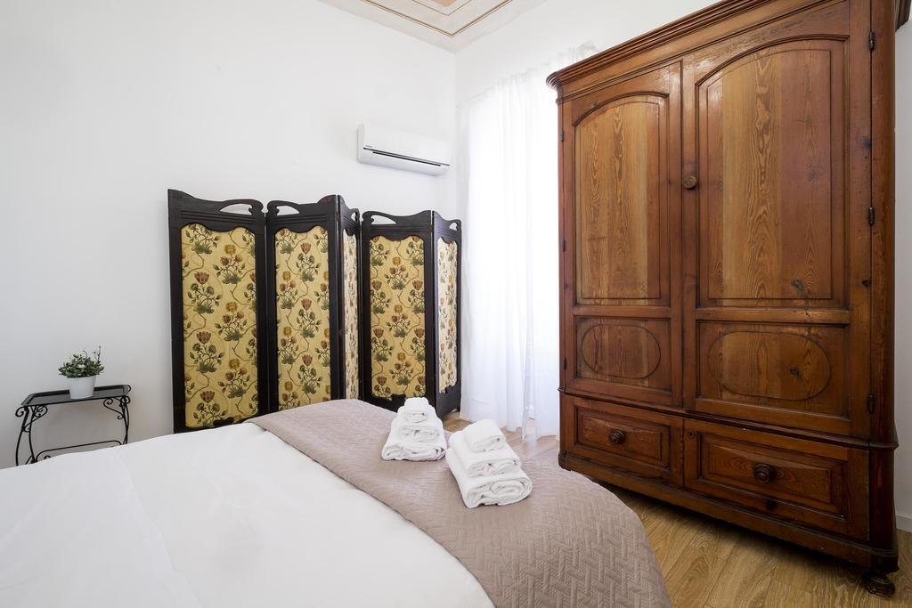 פלרמו Aragona Rooms מראה חיצוני תמונה