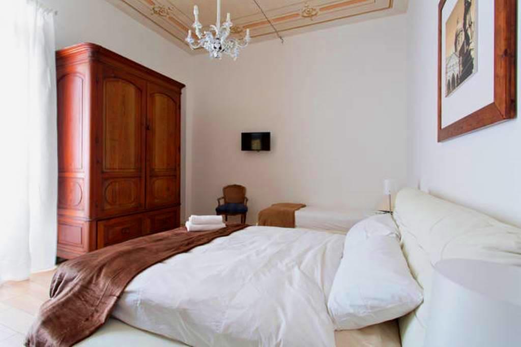פלרמו Aragona Rooms מראה חיצוני תמונה