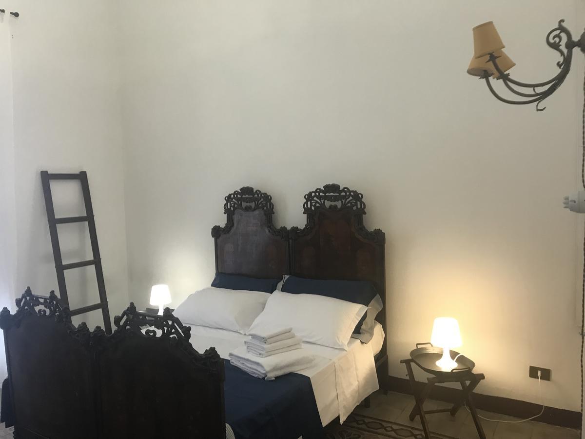 פלרמו Aragona Rooms מראה חיצוני תמונה
